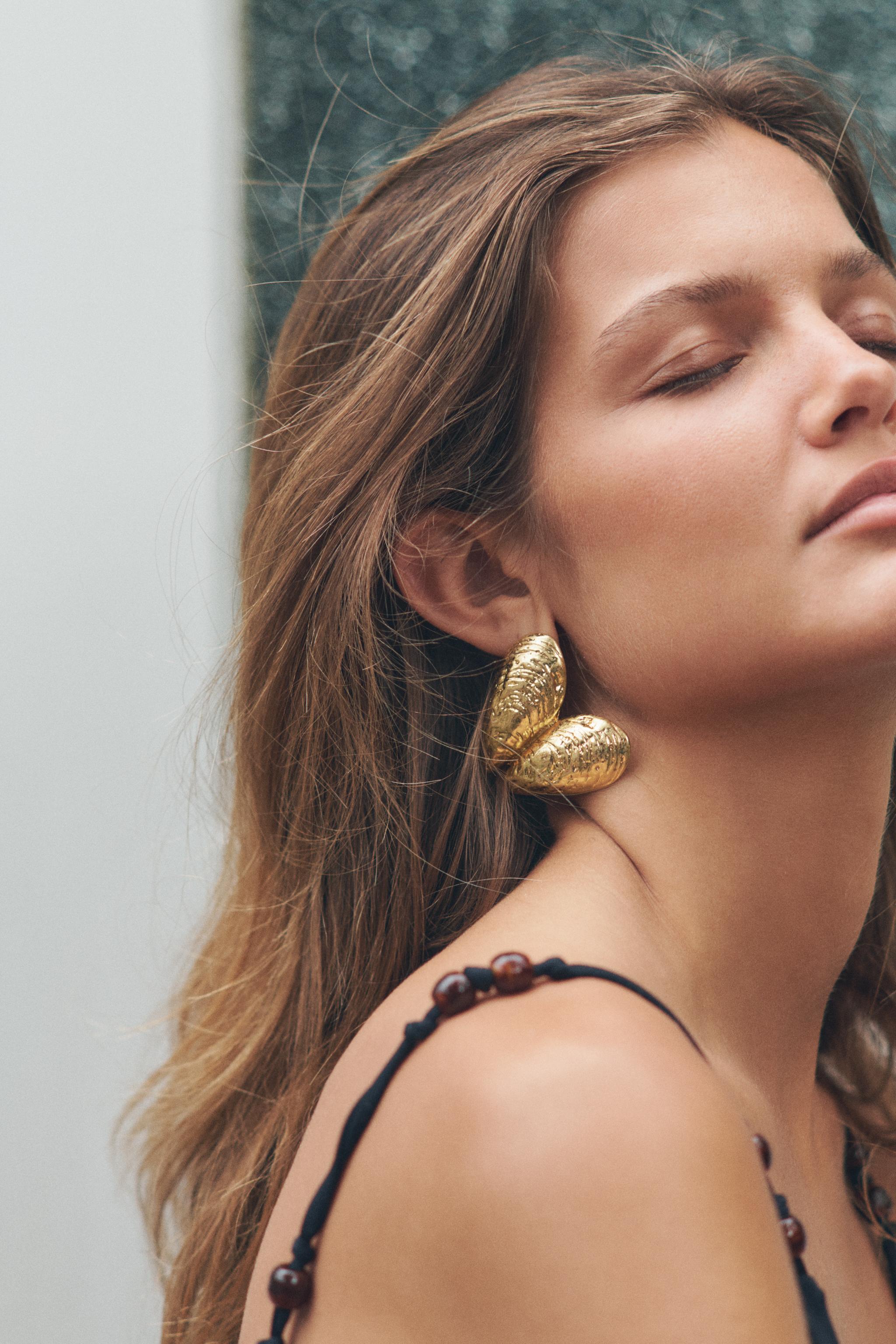 Mussel Earrings