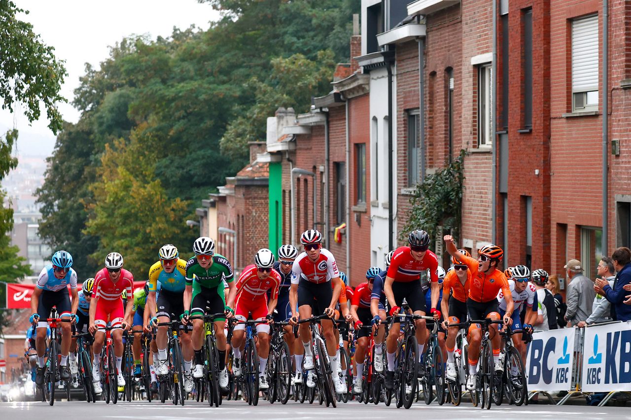 The junior men on a short climb in Leuven