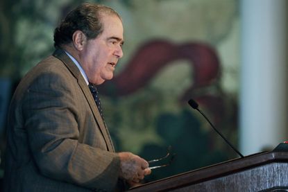 Georgetown students blamed for traumatizing students with Scalia criticisms. 