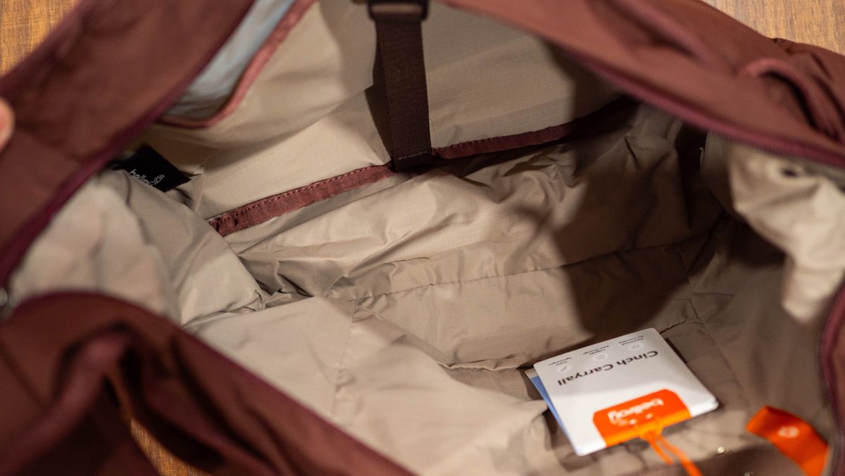 Bellroy Cinch Carryall and Cinch Sling