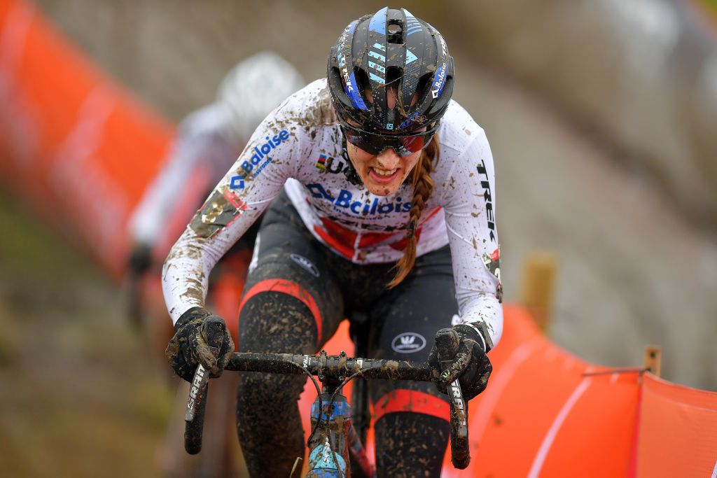 HULST NETHERLANDS JANUARY 03 Lucinda Brand of The Netherland and Team Baloise Trek Lions Mud during the 5th Vestingcross World Cup 2021 Womens Elite CX Vestingcross CXWorldCup Hulst on January 03 2021 in Hulst Netherlands Photo by Luc ClaessenGetty Images