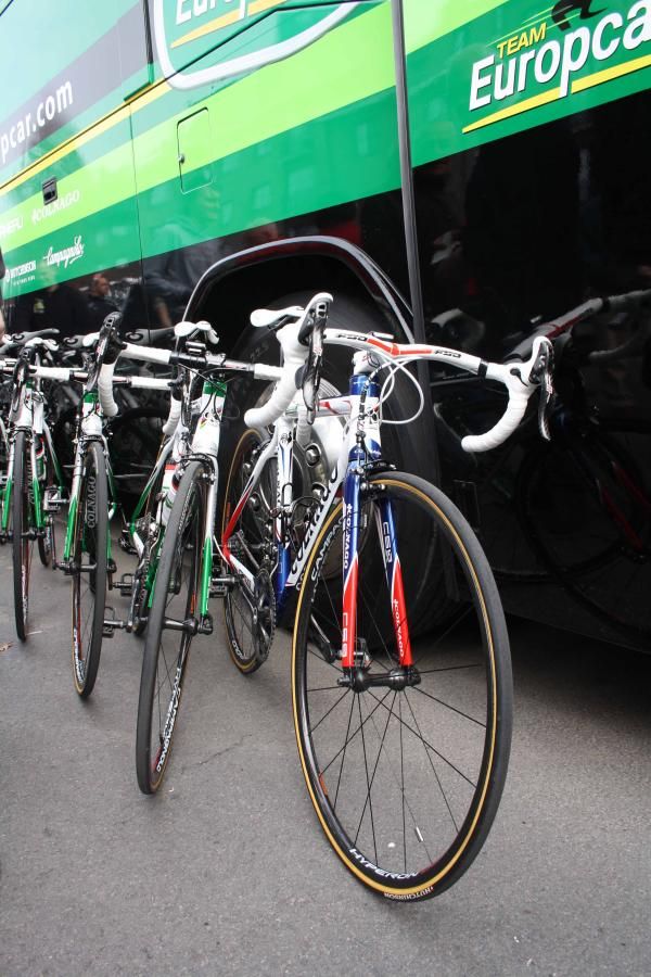 Thomas Voeckler's patriotic Colnago.