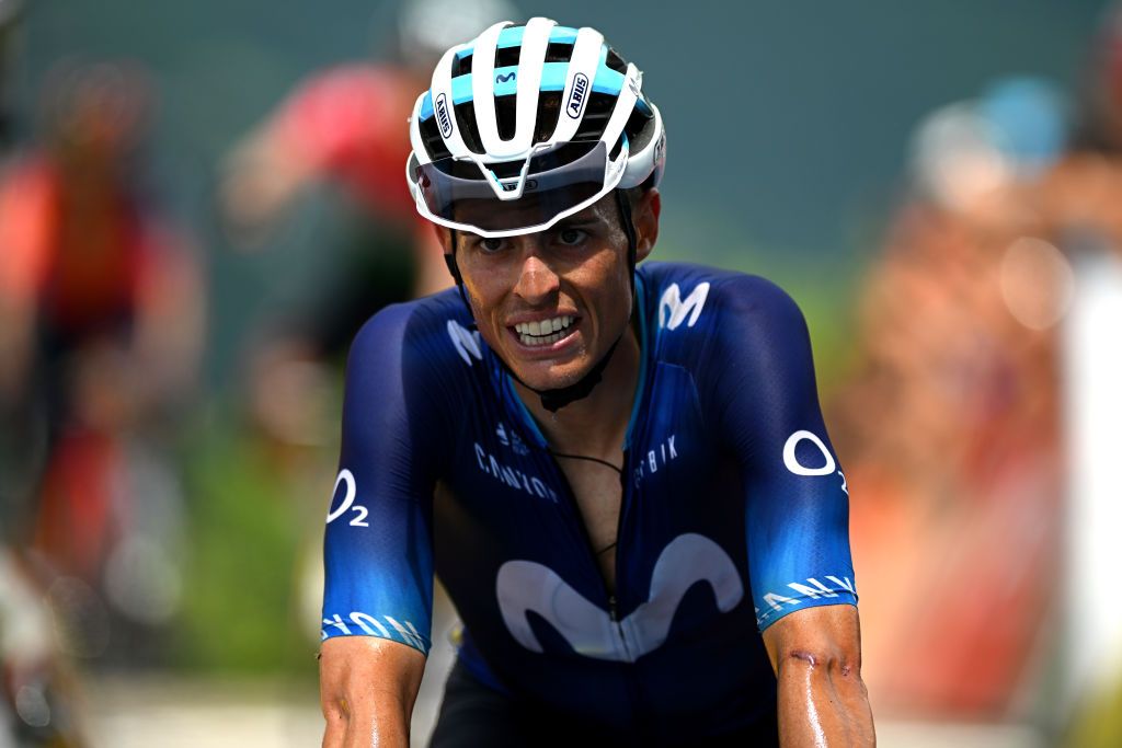 Enrique Mas: Pasaré desapercibido en la Vuelta a España este año