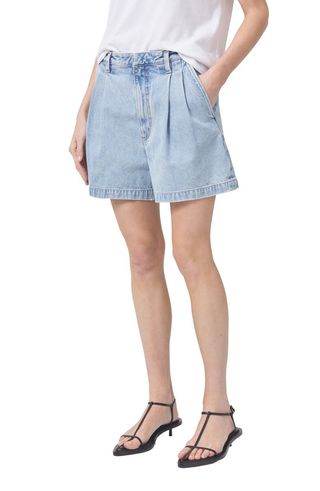 Becker Pleated Relaxed Fit Denim Shorts