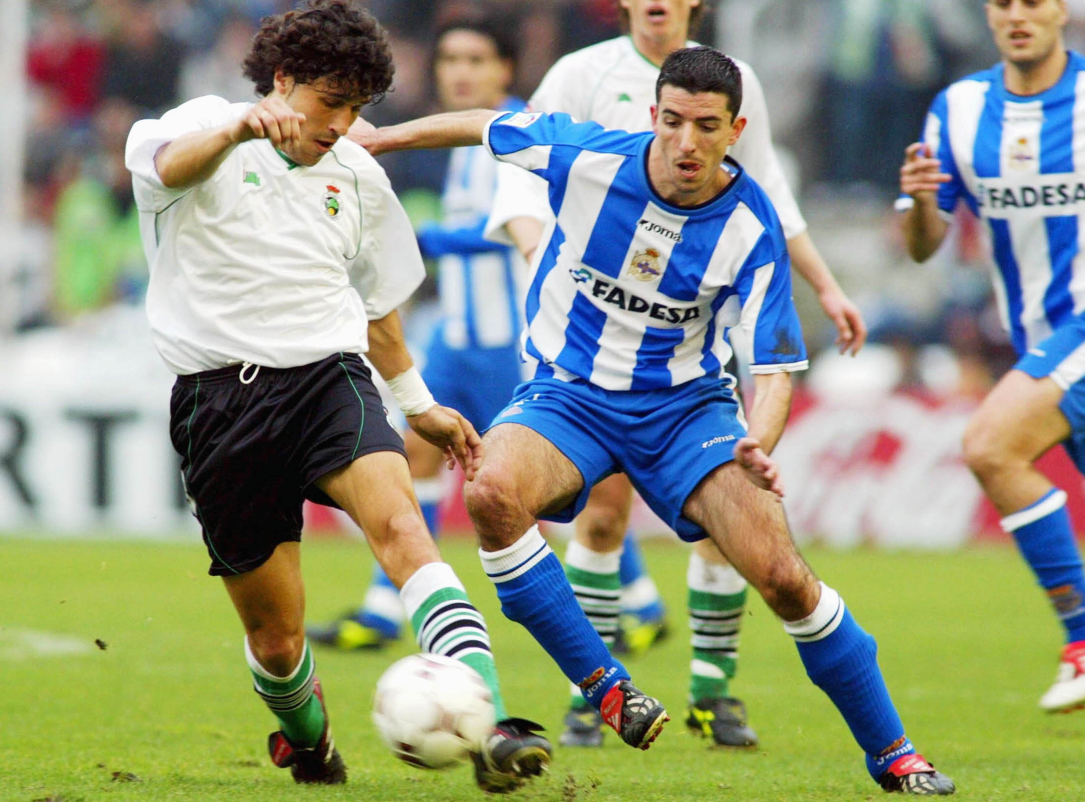 Roy Makaay playing for Deportivo La Coruna against Racing Santander, March 2003