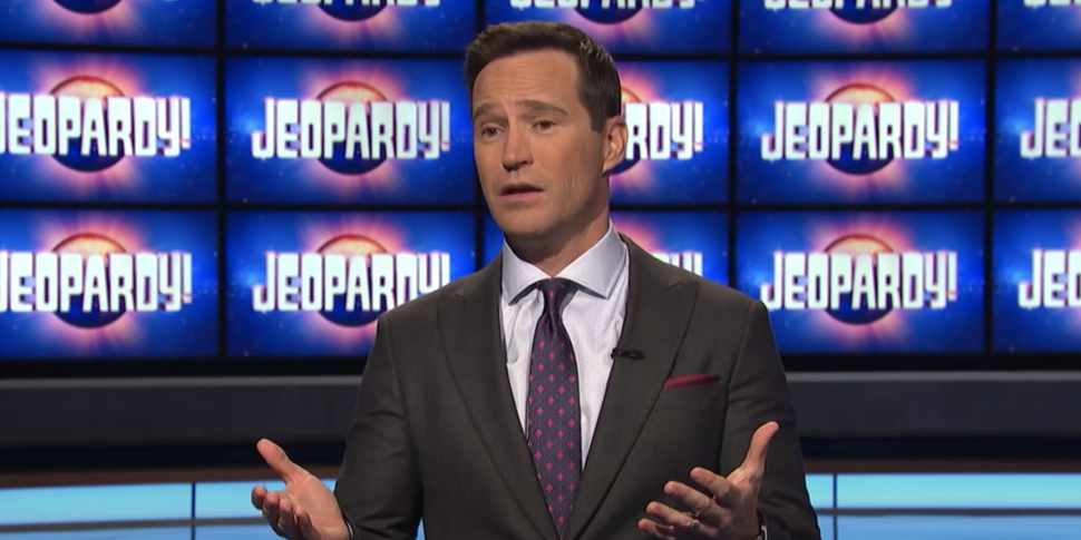 New Jeopardy Host Mike Richards Apologizes For Resurfaced Offensive ...