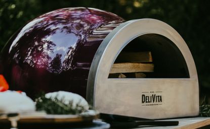 DeliVita pizza oven close up