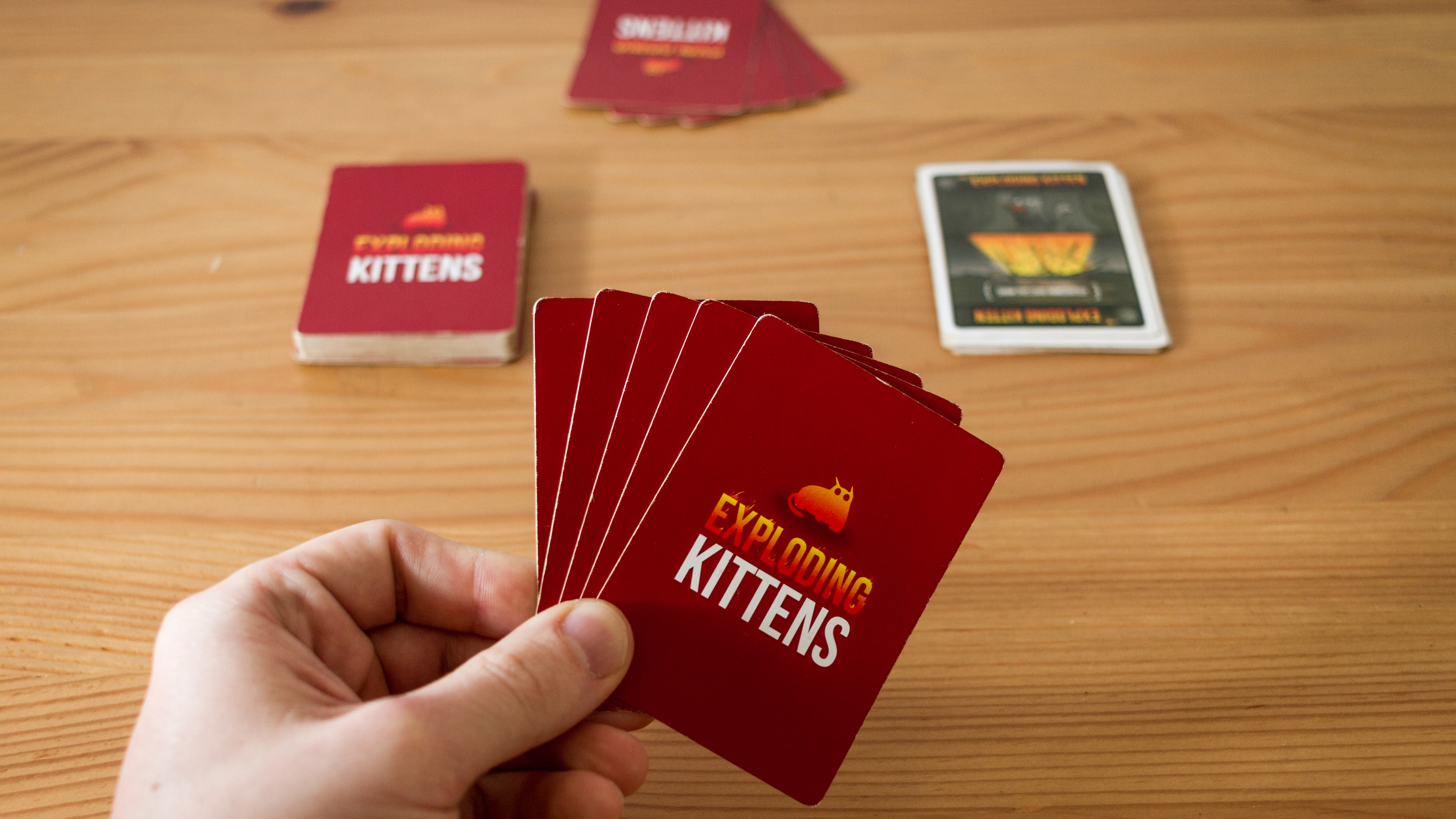 Exploding one-handed kitten cards