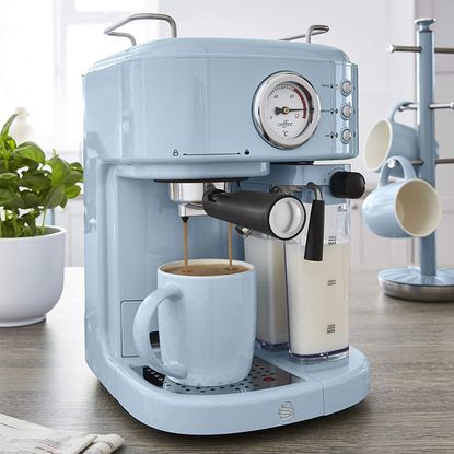 Blue Swan Retro One Touch Espresso Machine making a coffee
