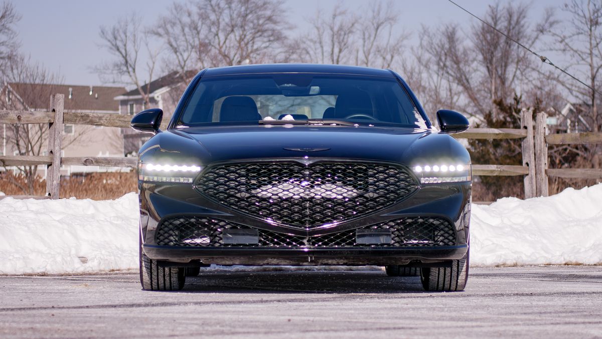 2026 Genesis G90 test drive.