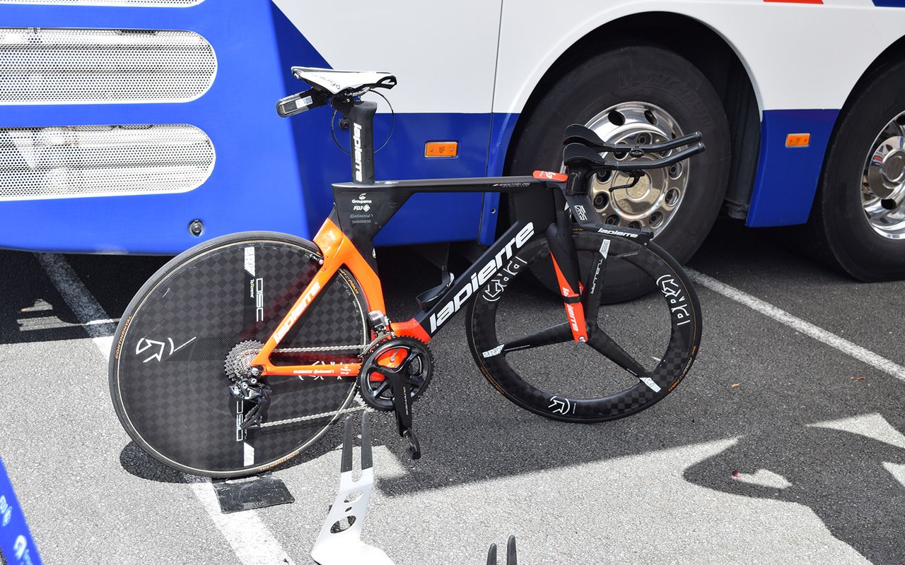 Groupama-FDJ use the aggressive looking Lapierre Aerostorm