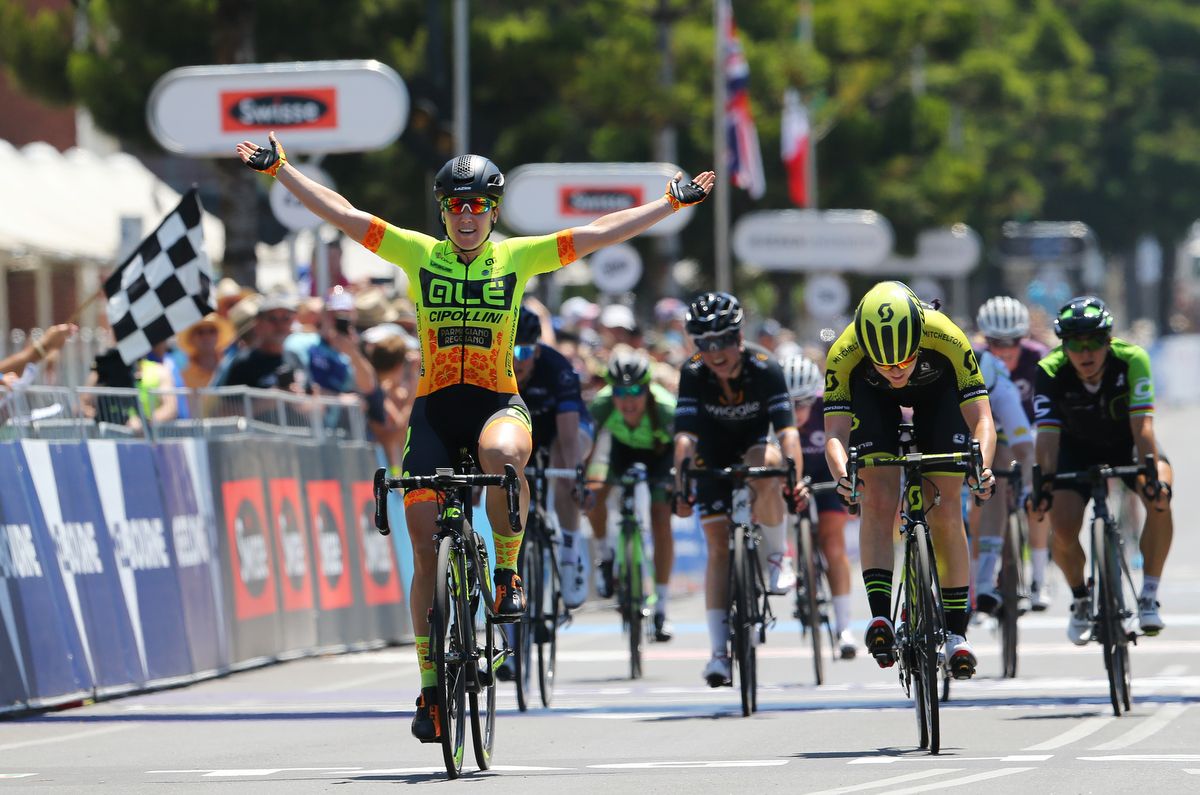 Chloe Hosking (Ale Cipollini) celebrating victory