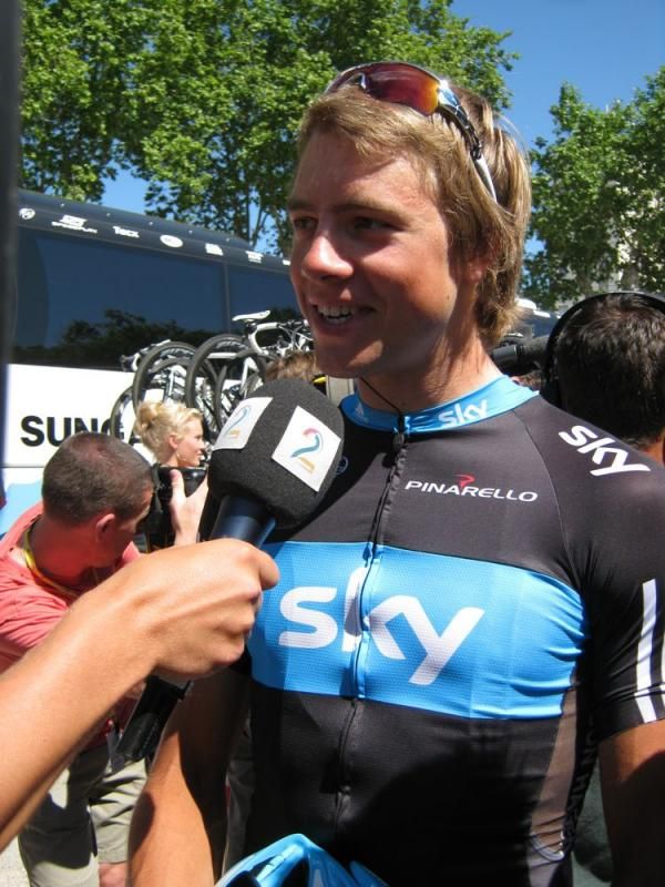Edvald Boasson Hagen (Team Sky) talks to Norwegian television