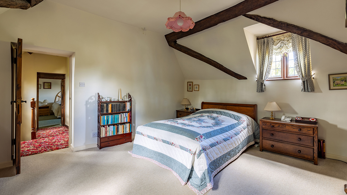The Mote - bedroom