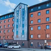 Premier Inn Gloucester QuaysideDistanceTripadvisor rating: Premier Inn Gloucester QuaysideDistanceTripadvisor rating: