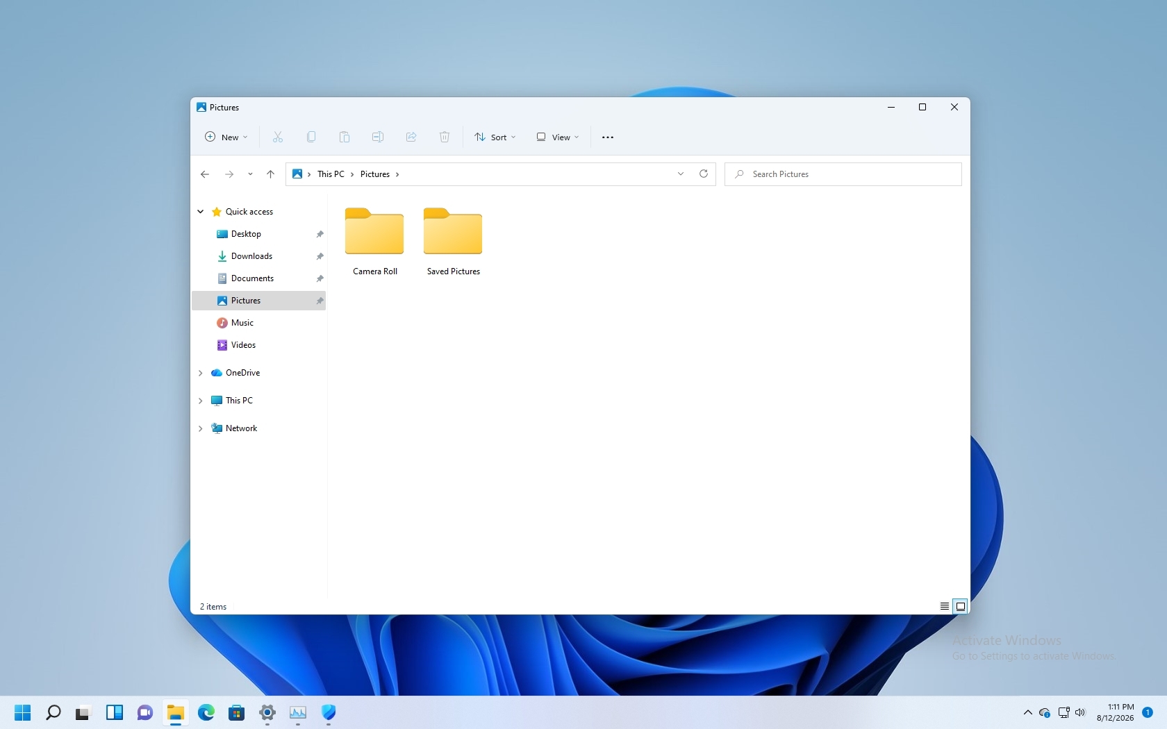 File Explorer picture folder in the default desktop of Windows 11.