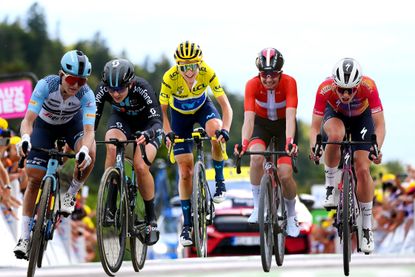 Tour de France Femmes contenders mashup