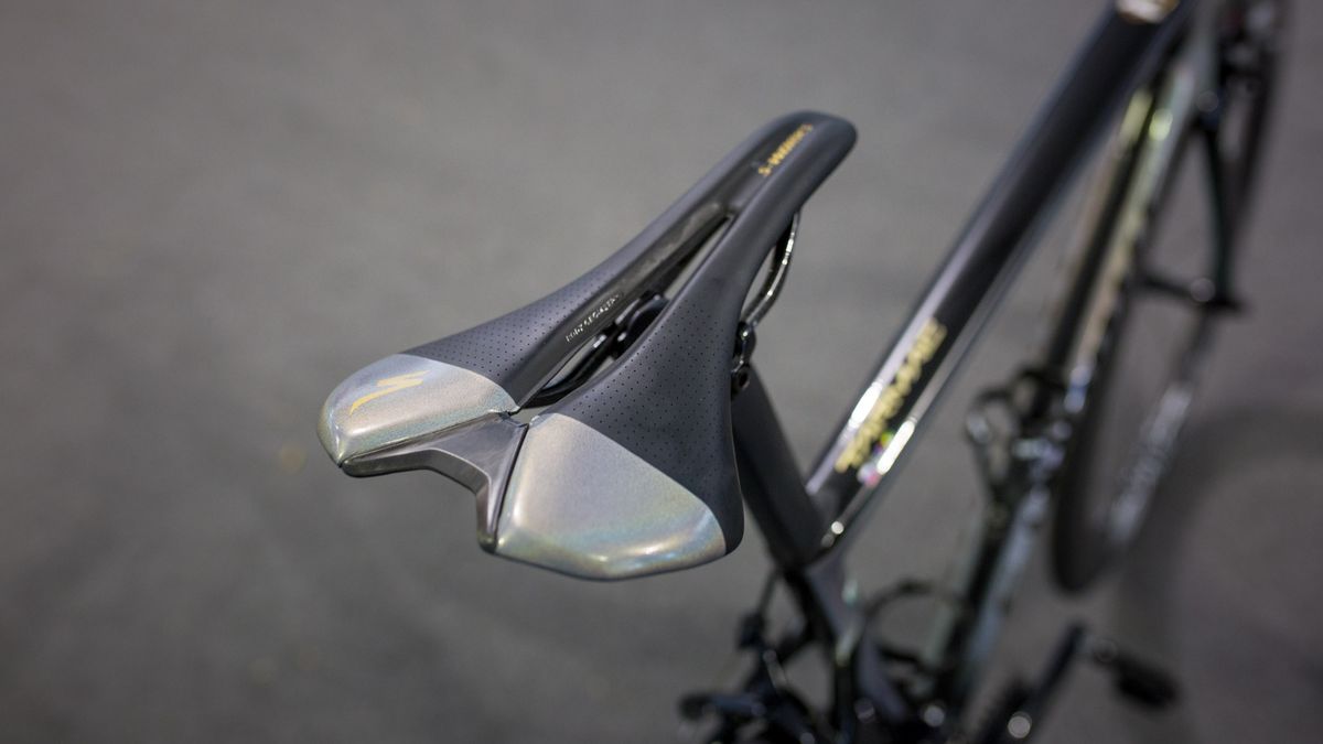 Another look at the custom S-Works Romin Evo saddle