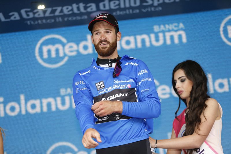 Simon Geschke (Team Giant-Alpecin) now leads the mountains classification