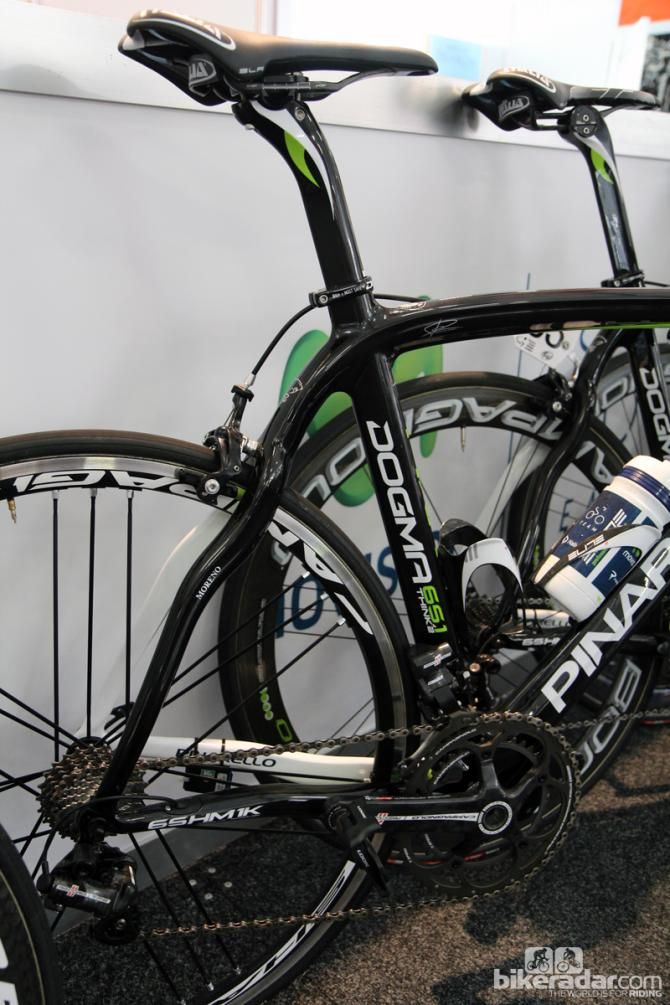 While the Sky team brought older Pinarello Dogma 2 models, Movistar is using the newer Dogma 65.1 Think2 model here at the Tour Down Under.
