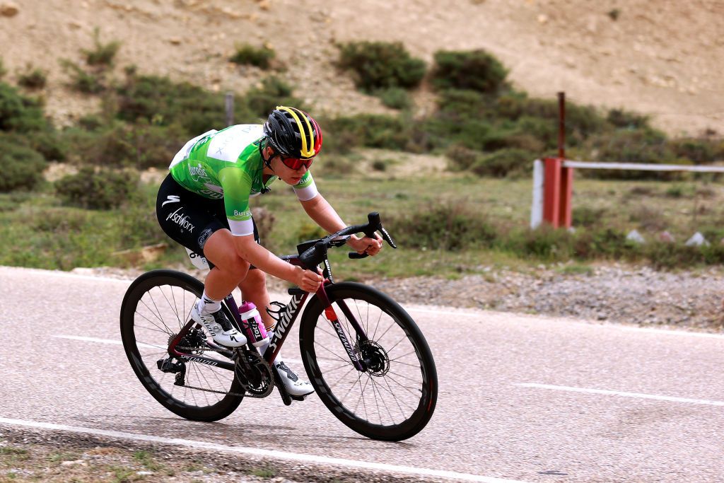 LAGUNAS DE NEILA SPAIN MAY 22 Lotte Kopecky of Belgium and Team SD Worx Green Points Jersey competes in the breakaway during the 7th Vuelta a Burgos Feminas 2022 Stage 4 a 1251km stage from Covarrubias to Lagunas de Neila 1867m VueltaBurgos BurgosFem UCIWWT on May 22 2022 in Lagunas de Neila Spain Photo by Gonzalo Arroyo MorenoGetty Images