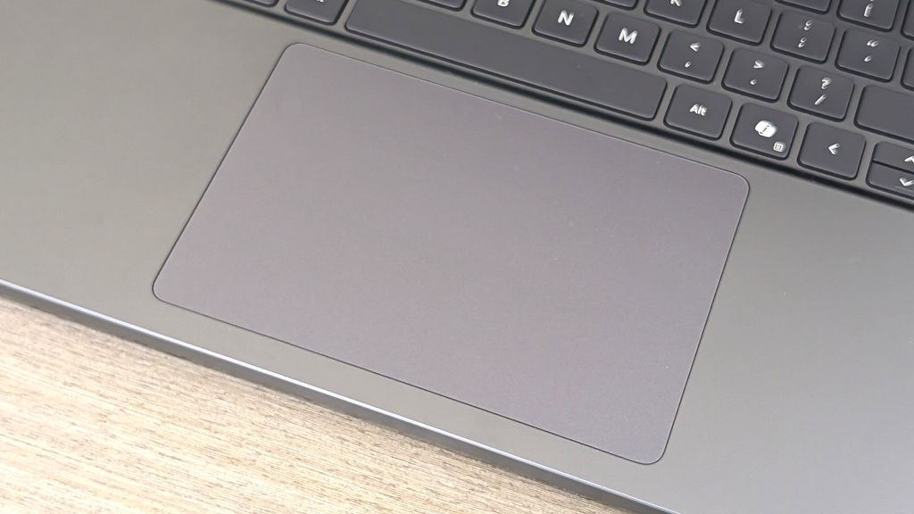 Surface Laptop Ultra
