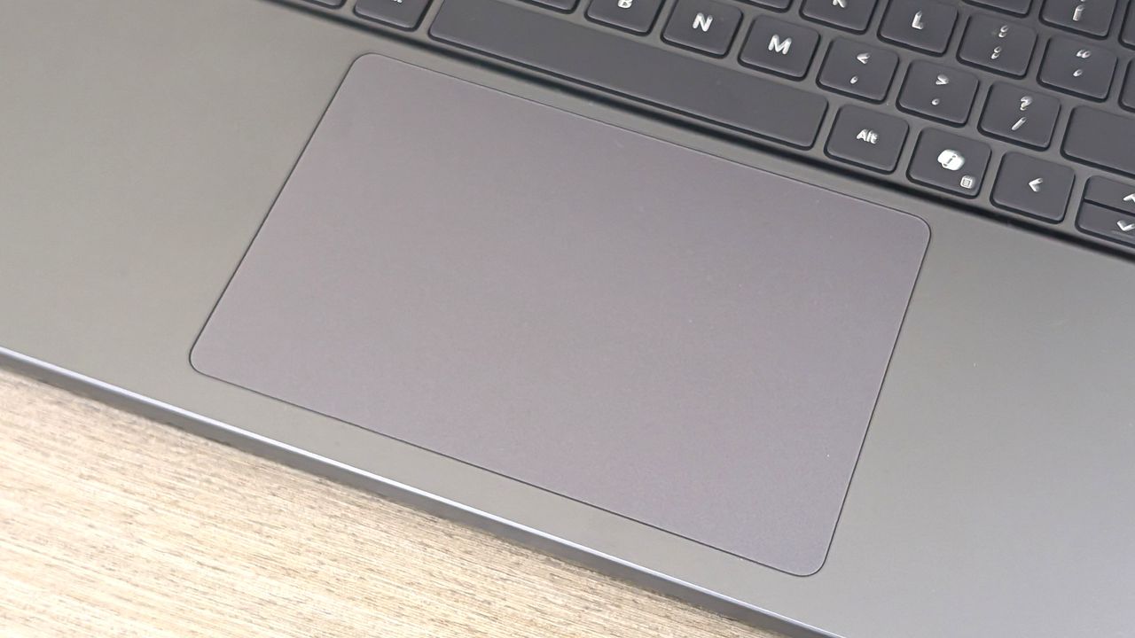 Surface Laptop Ultra