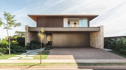 Street facade. JF Residence, Brazilian design by KG Studio