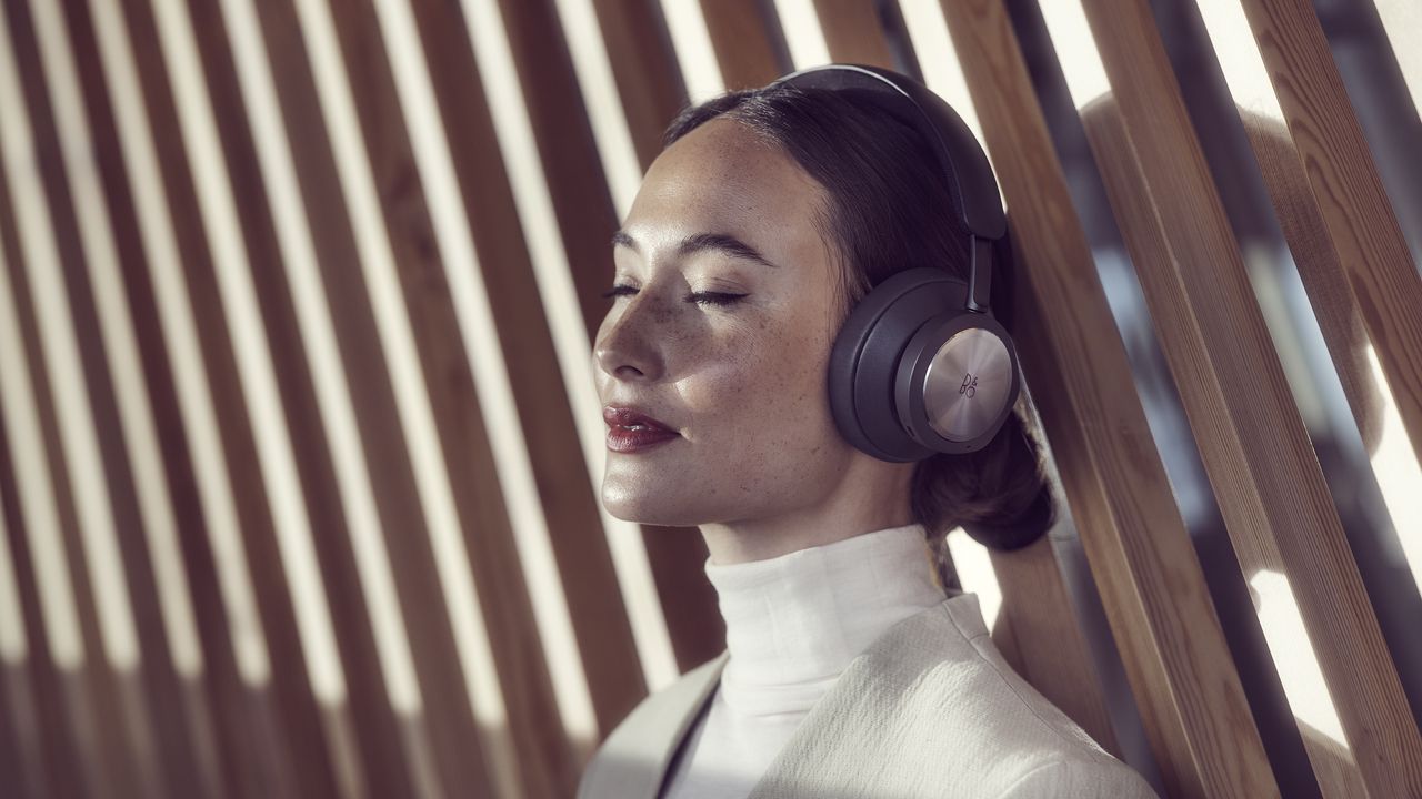 Bang &amp; Olufsen Beoplay Portal worn by woman