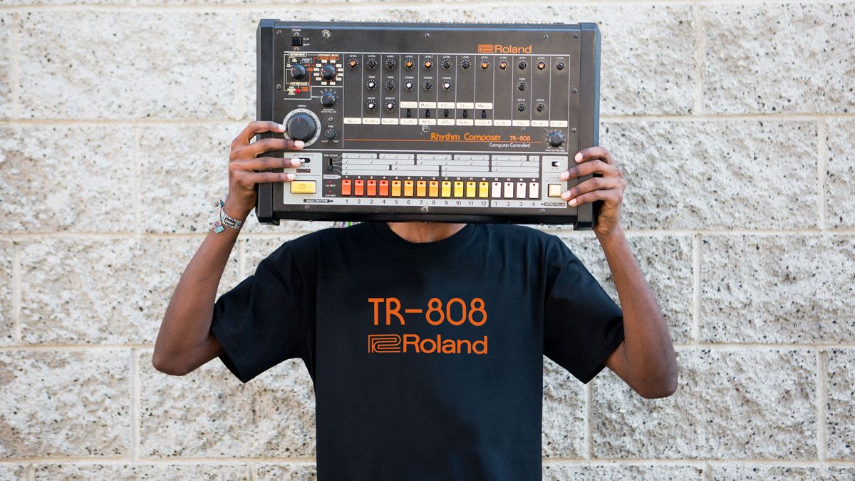 5 ways to celebrate 808 day: a free Roland online studio, tips, techniques and emulations