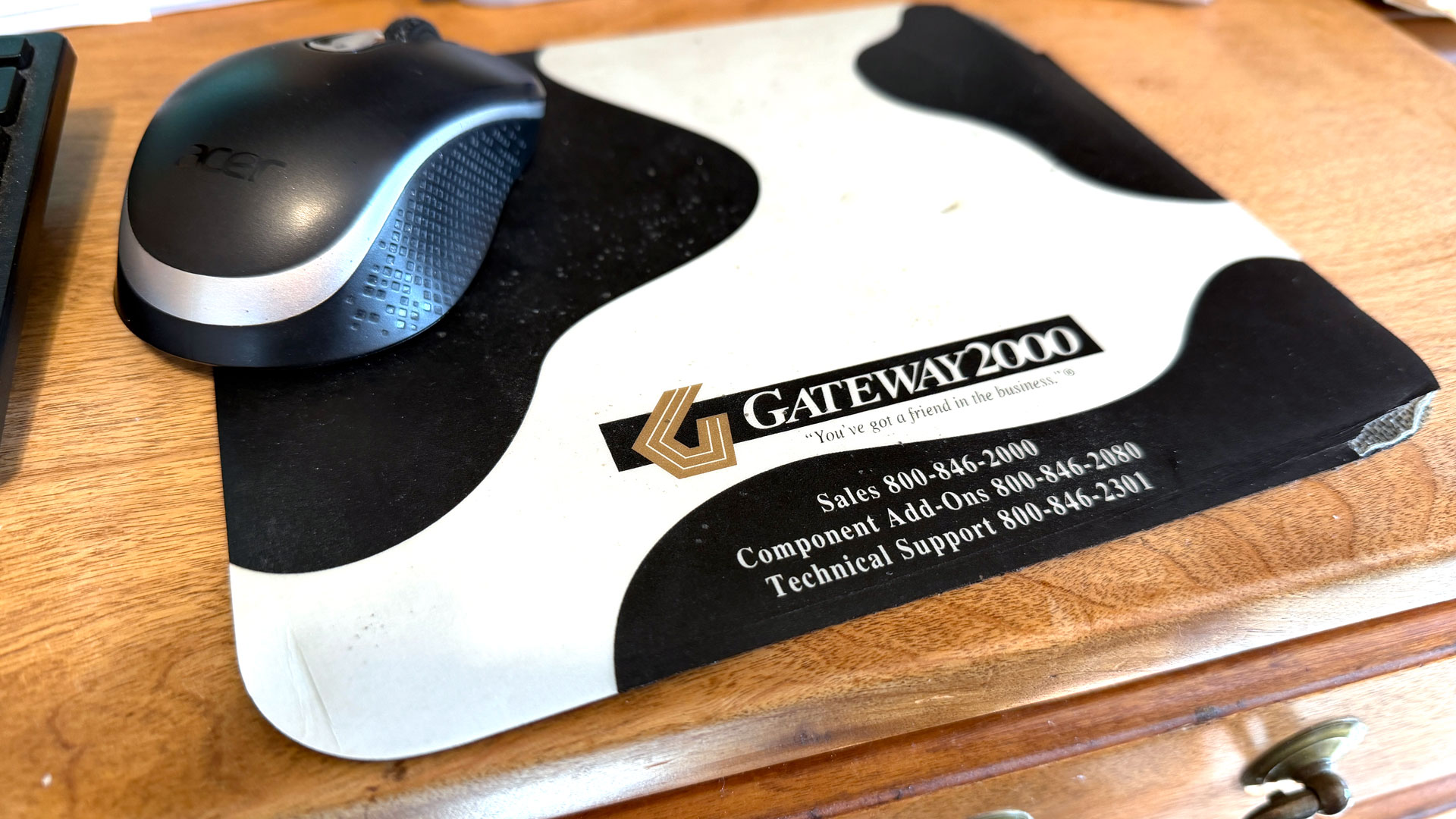 Gateway 2000 mousepad