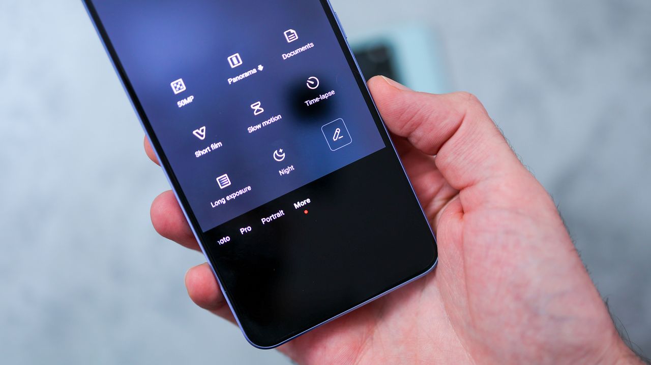 A photo of the Xiaomi 13T and 13T Pro