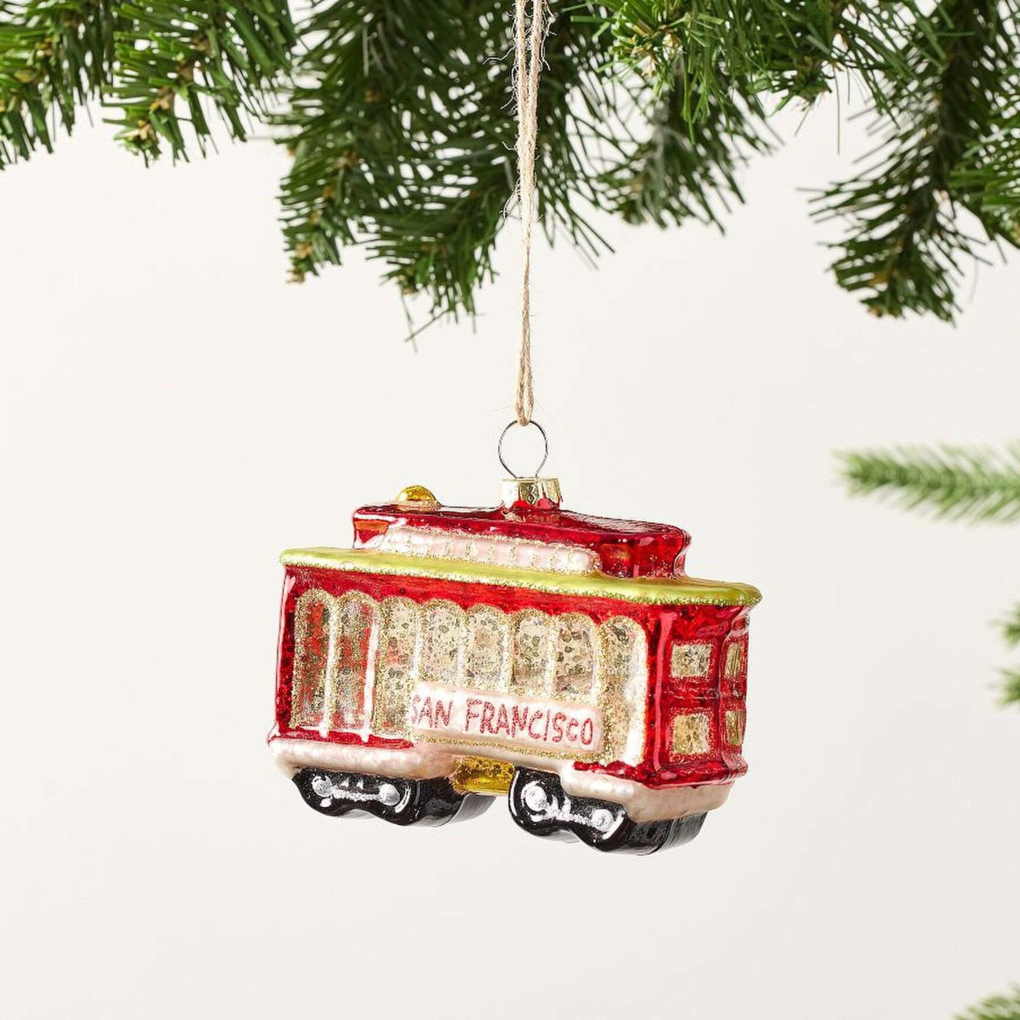 San Francisco cable car bauble