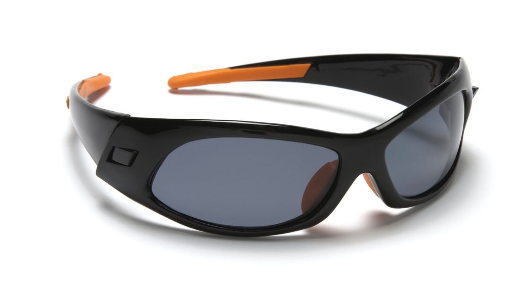 Sunglasses for hiking why you need to protect your eyes Advnture
