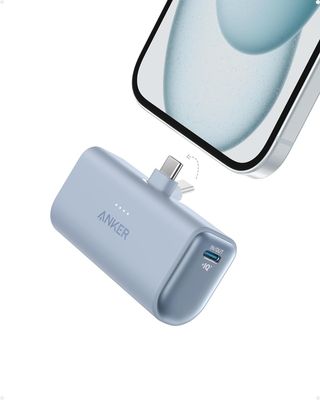 Anker iPhone 15 Tragbares Ladegerät, Nano-Powerbank mit integriertem USB-C-Anschluss, tragbares Ladegerät mit 5.000 mAh und 22,5 W, für iPhone 15-Serie, Samsung S22/23-Serie, iPad Pro/Air, Airpods und mehr