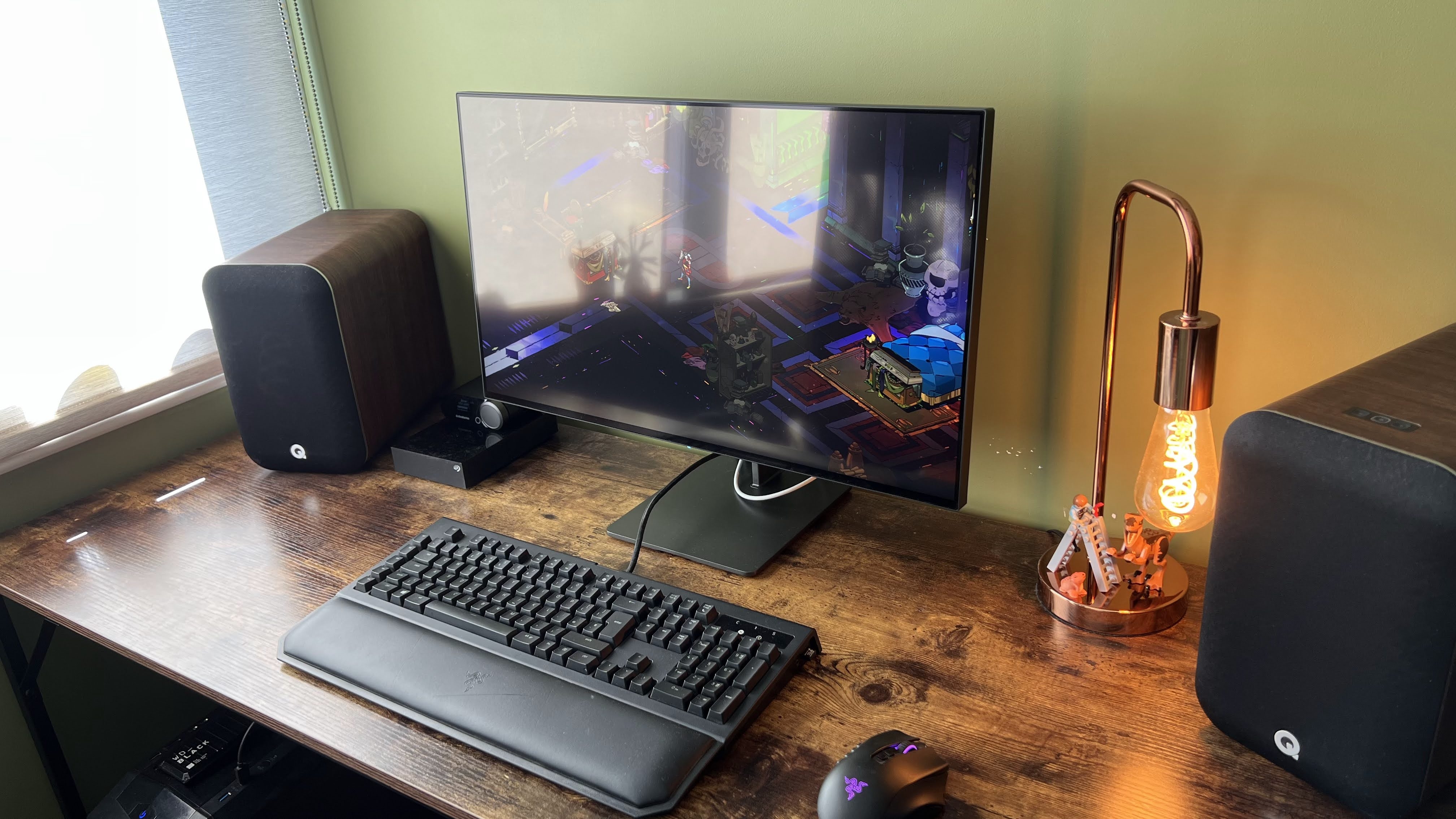 Monitor mengkilap Spektrum Adonan 4K 144Hz