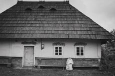 Victoria Yakusha Faina Drevo collection