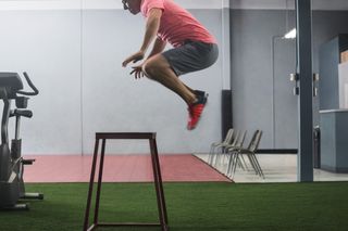 Nike-Training-Inner-Strength-Rory-McIlroy-Box-Jump_original