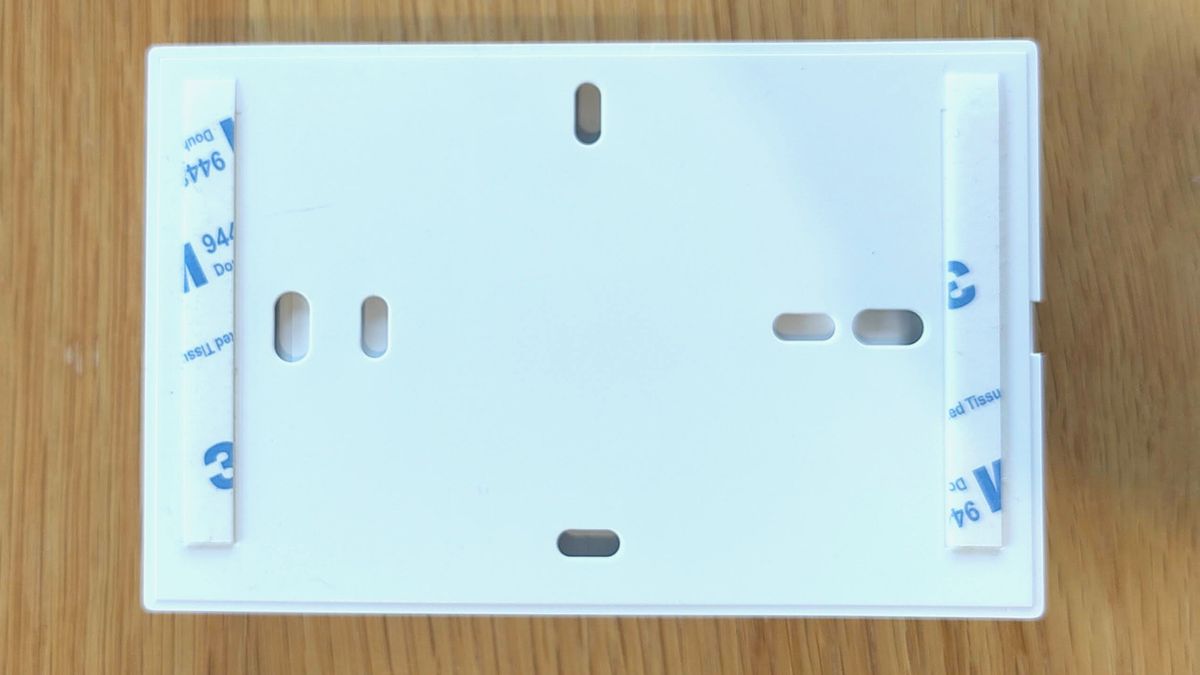 Back of Philips Hue Dimmer Switch mounting plate