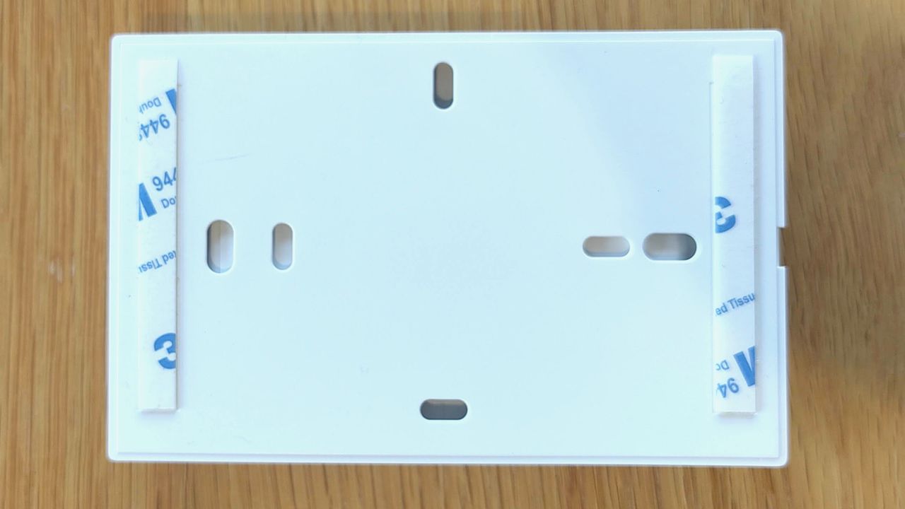 Back of Philips Hue Dimmer Switch mounting plate