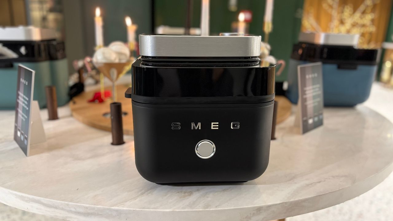 Smeg Air Fryer in black on a table