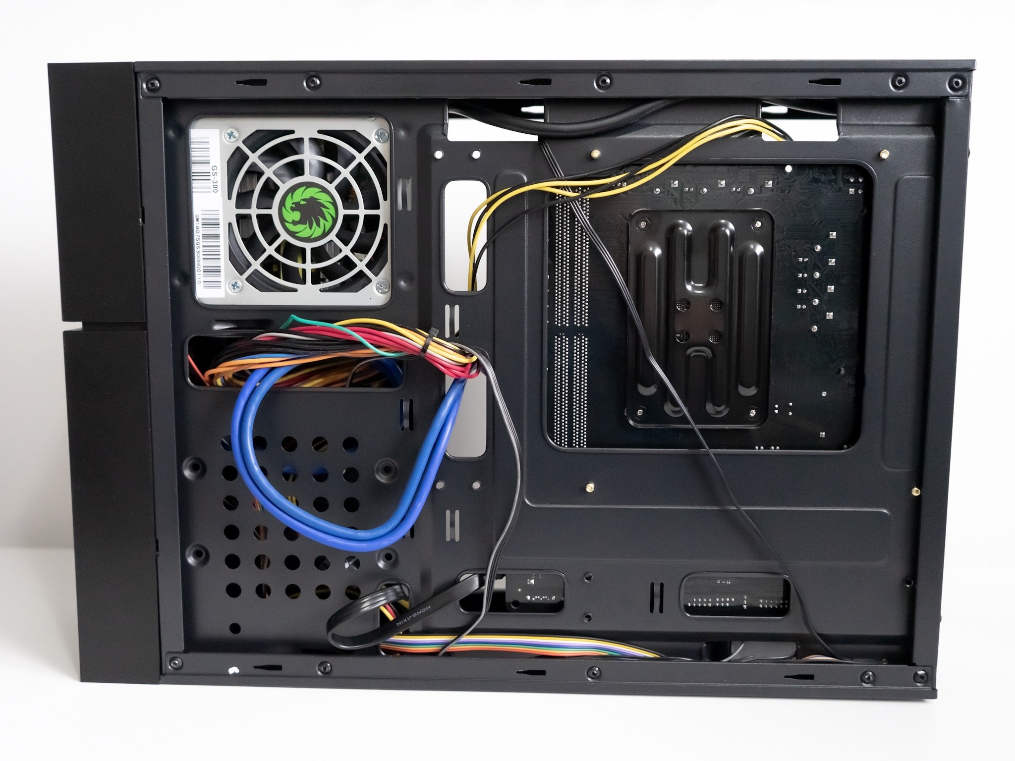 Aerocool playa slim. Корпус AEROCOOL Playa Slim. MATX AEROCOOL Playa Slim. Корпус AEROCOOL Playa Slim черный. Компьютерный корпус AEROCOOL Playa Slim 400w Black.