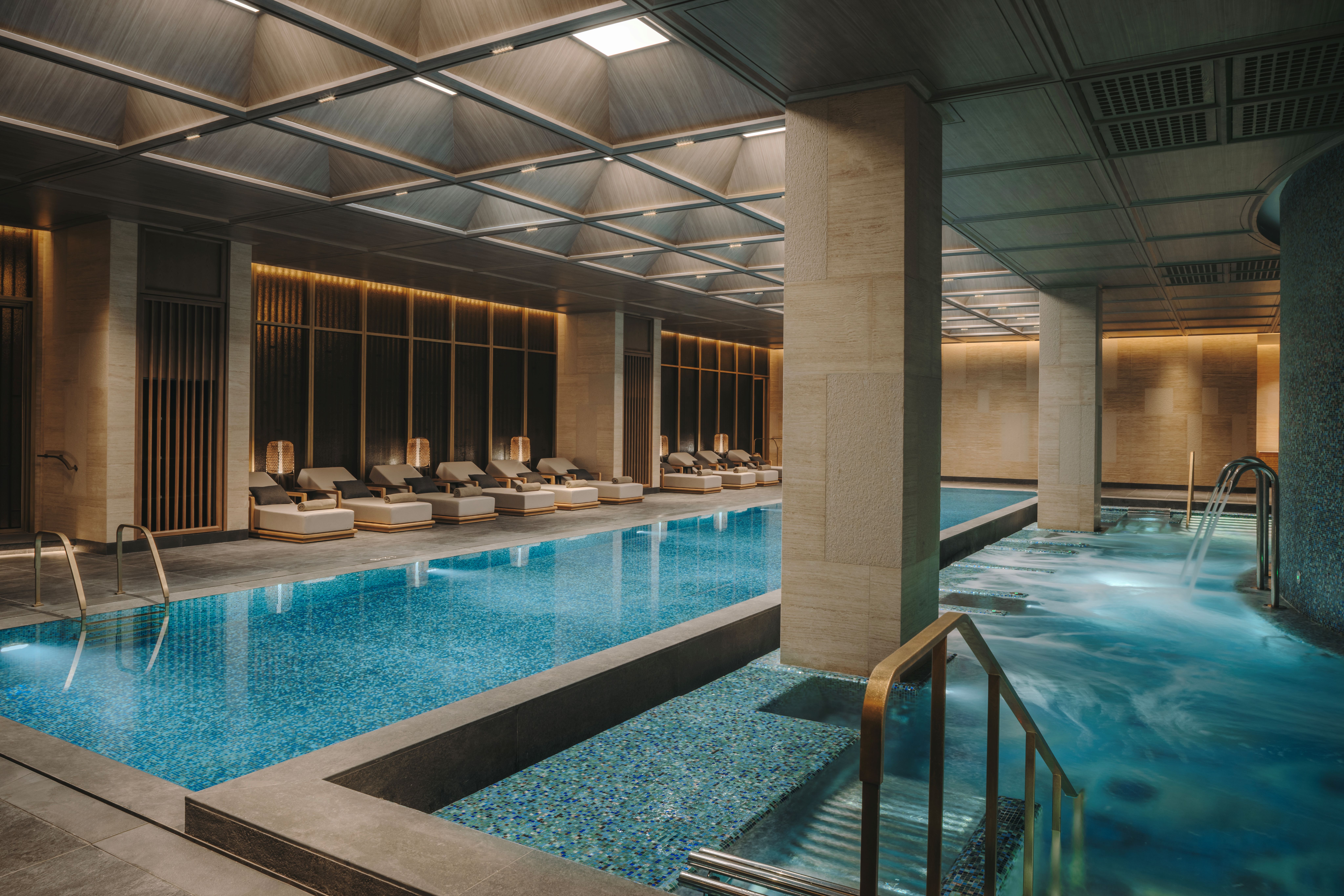 fairmont hanoi review