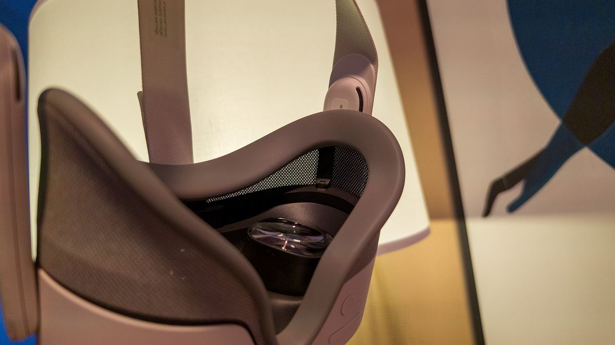 Hands-on with the new breathable facial interface for the Meta Quest 3S