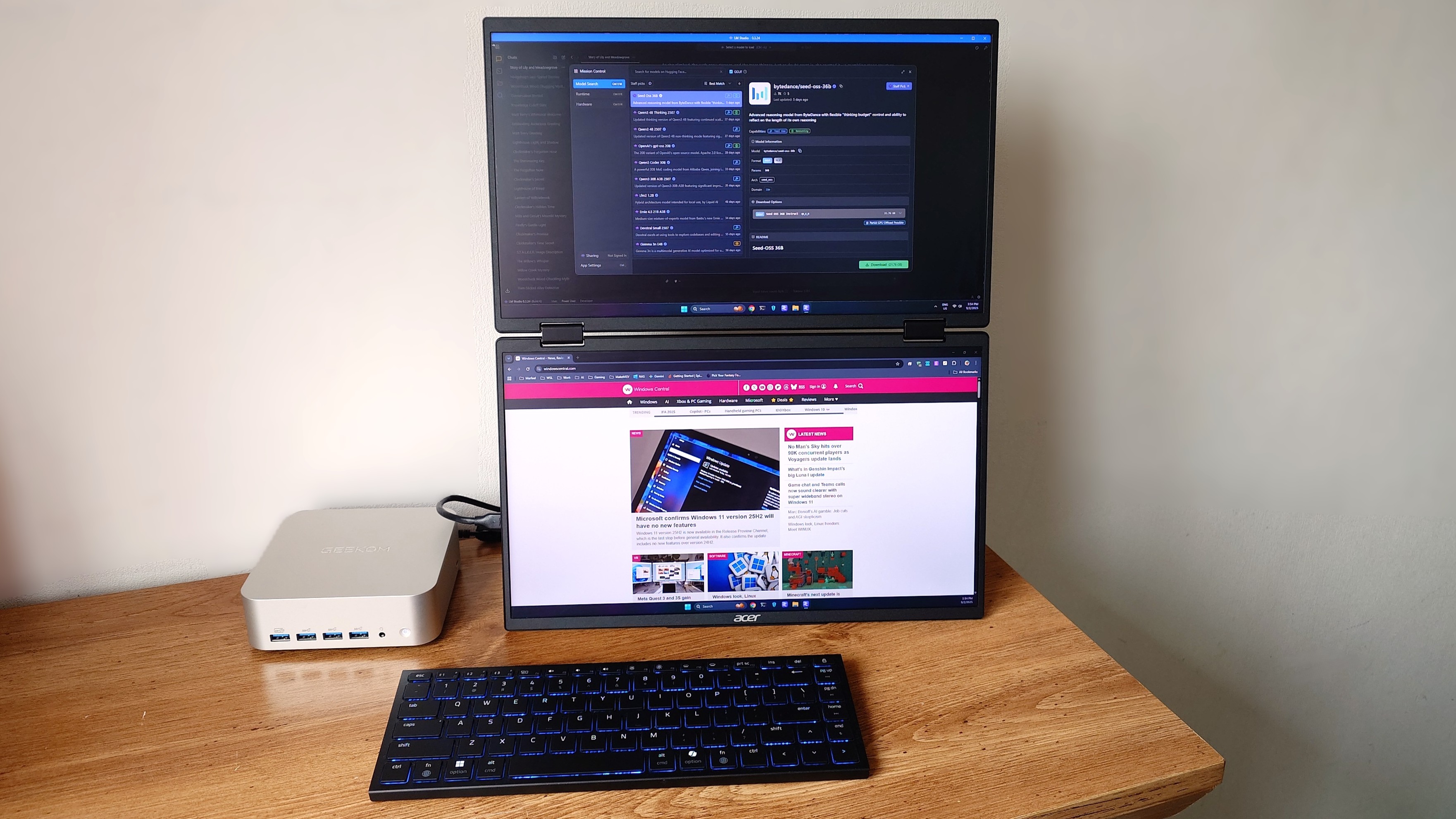 Acer dual screen portable monitor attached to a Geekom A9 Max mini PC and Razer Joro keyboard.
