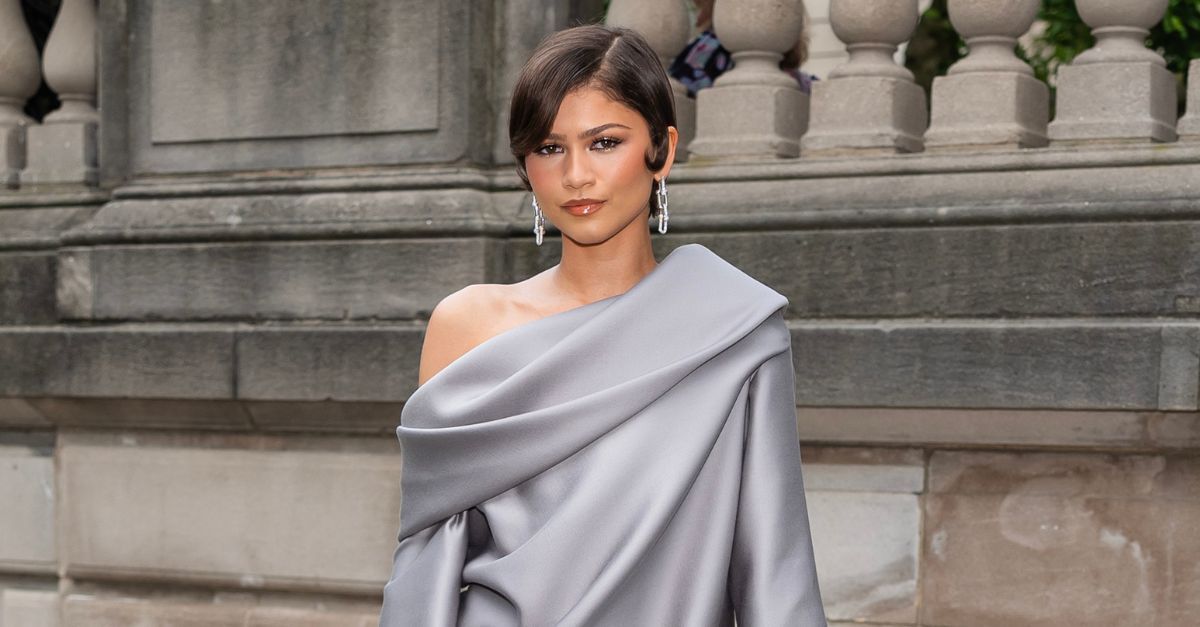 Zendaya Showed Me the Shoe Styling Trick That Means Your Outfit Always “Goes” Zendaya Showed Me the Shoe Styling Trick That Means Your Outfit Always “Goes”