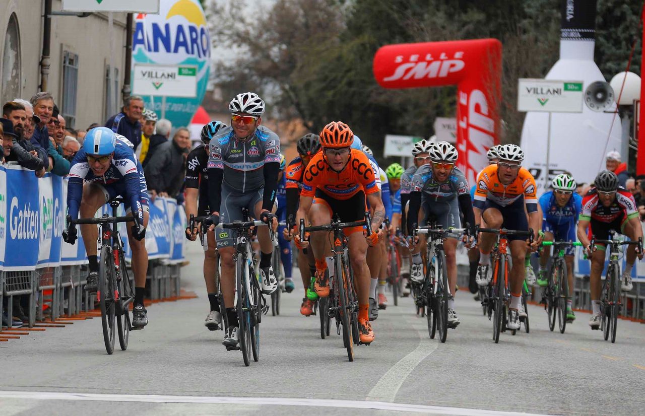 Manuel Belletti (Southeast) wins the opening stage
