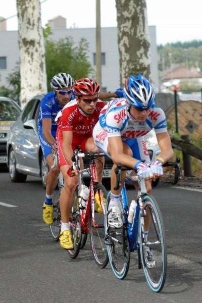 The day's escape consisted of Floris Goesinnen, Micka&euml;l Buffaz and R&eacute;mi Cusin.