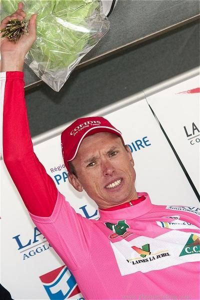 Nico Sijmens (Cofidis) on the podium.