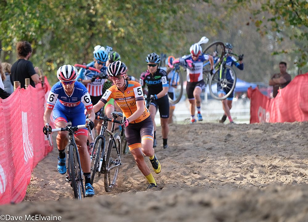Katerina Nash (Cliff Bar Pro Team) was able to ride the long sand pit on every lap